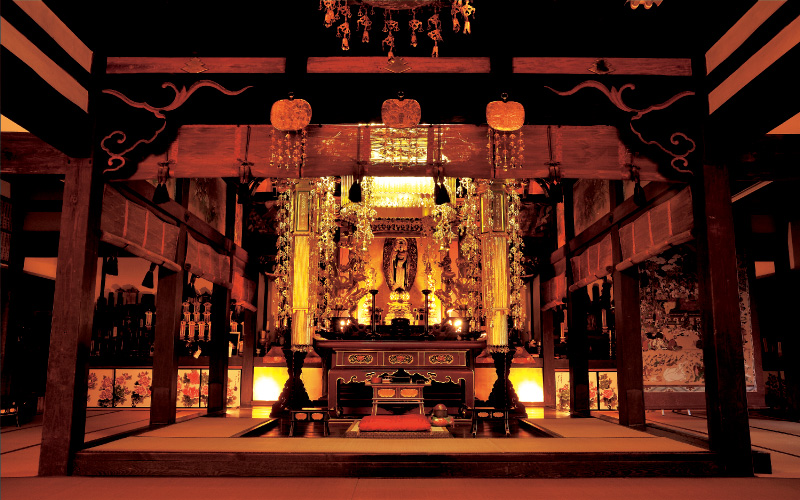 中津市　浄安寺 本堂
